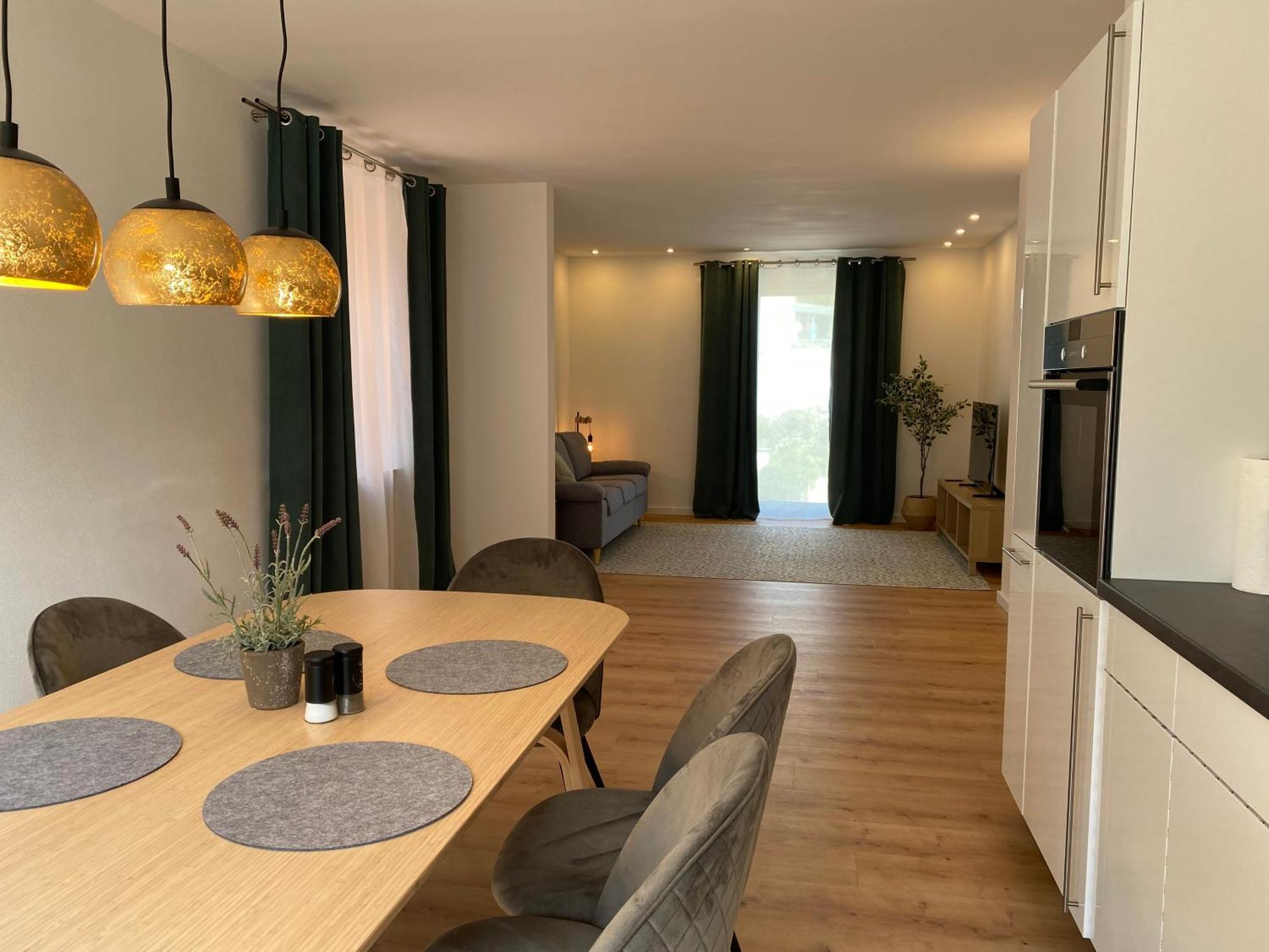 Modern Living Apartment - Naehe Krankenhaus, Altstadt, Bahnhof - 3-Zimmer Амберг Екстериор снимка